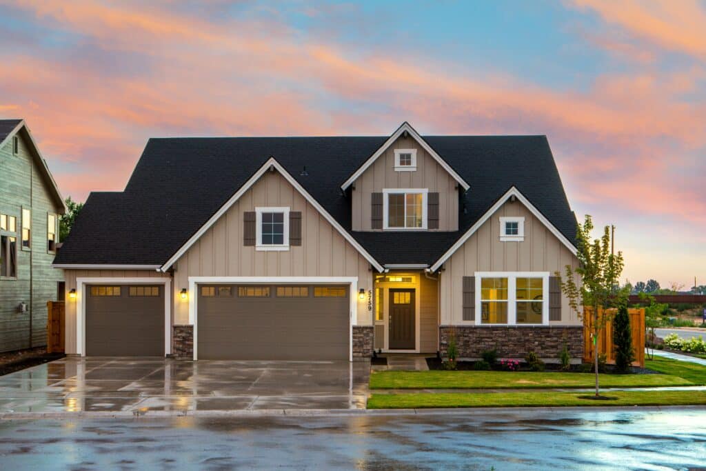 dils-roofing-residential-home-with-a-shingle-roof-in-san-diego-ca